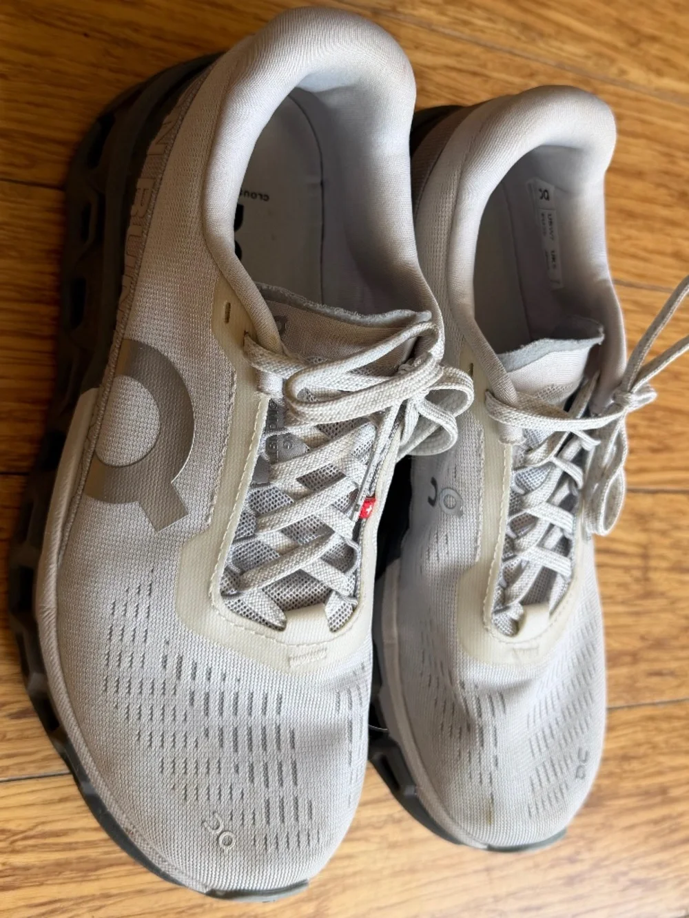 On Running Cloudmonster Running Sneakers